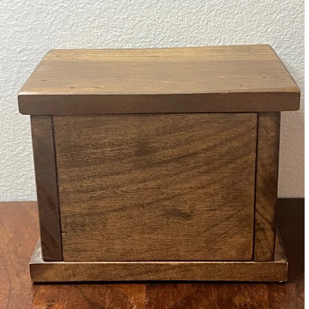 N/A unbranded coaster